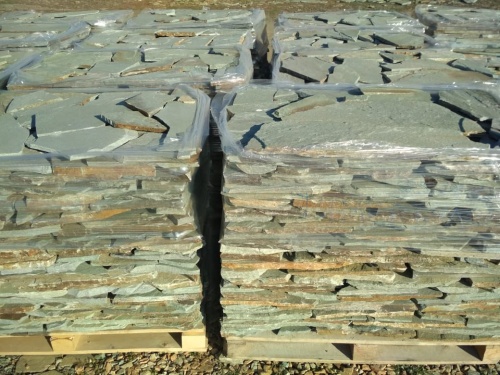 Плитняк златолит зелёный для цоколя, отмостки купить в Республике Северная Осетия