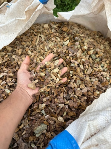 Златолит персиковый декоративная каменная крошка купить в Республике Северная Осетия