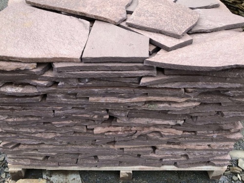 Плитняк лемезит бордовый для облицовки цоколя 20-25 мм  купить в Республике Северная Осетия