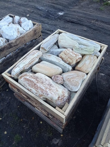 Златолит жёлтый, жёлто-зелёный глыбки и валуны для ланшафтного дизайна купить в Республике Северная Осетия